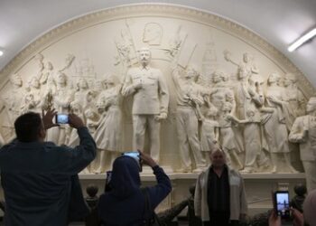 Stalin in der Metro: Warum bricht Moskau das Tabu?