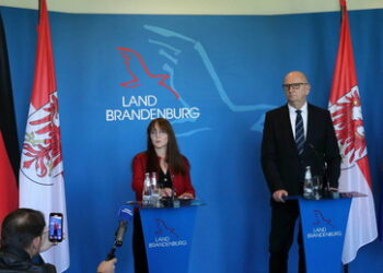 Streit um AfD-Hochstufung in Brandenburg: Innenministerin Lange tritt zurück