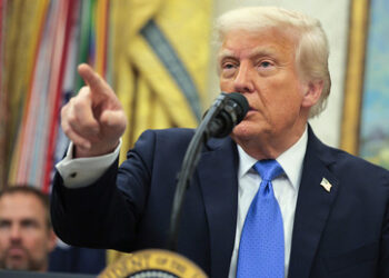 Trump lehnt EU-Idee eines bedingungslosen Waffenstillstands in der Ukraine ab