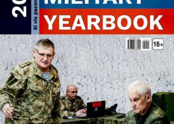 Hinter verschlossenen Türen: Was Russlands Militärjahrbuch verrät