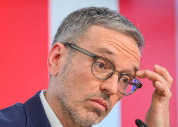 Plötzlicher Rückzug: Herbert Kickl sagt alle Termine ab – FPÖ schweigt zu Hintergründen