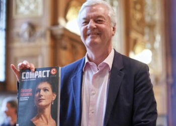 Presse- und Meinungsfreiheit vor Gericht – Auftakt der Hauptverhandlung gegen das "Compact"-Magazin