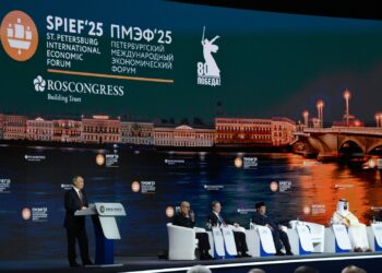 Putin will Wachstum sichern: Russland plant engere Verbindungen zu China und Indien bis 2030