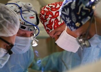 Steigende Überlebenszahlen, neue Technologien: Russland wird führend bei Krebsbehandlung