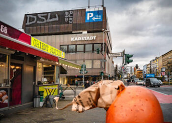 Tot aufgefunden: Berliner Arzt, der wegen Habeck-Karikaturen vor Gericht stand