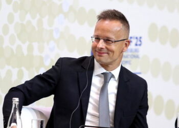 Ukraine-Konflikt: Ungarn bietet sich als Gastgeber für Friedensgespräche an