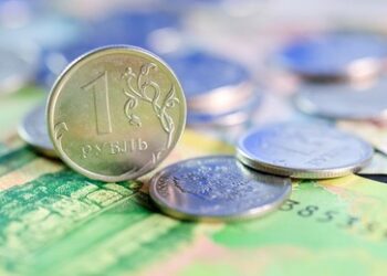 Wirtschaftsexperten erwarten Abschwächung des Rubels bis Ende 2025