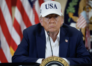 Am Rande des Abgrunds: Trumps Umgang mit Konflikten