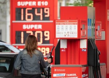 Branchenchef warnt: Diesel wird wegen jüngsten EU-Sanktionen gegen Russland dauerhaft teurer