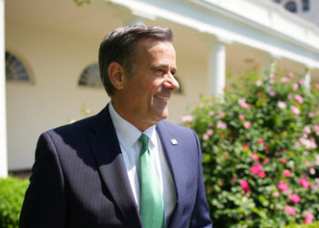 CIA-Direktor: Russland-Affäre war Versuch, Trump "reinzulegen"