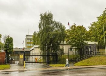 Erneute Drohnenattacke in Stockholm – russische Handelsvertretung wieder Ziel eines Farbanschlags