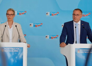 Flüchtlingskrise, Stromsteuer, Wirtschaftskrise: AfD wirft GroKo auf Klausurtagung "Wortbruch" vor