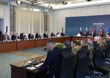 Kiew lehnt Istanbul und Frieden ab