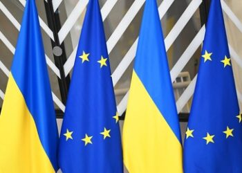 Medienbericht: Brüssel sucht nach Mitteln, Kiews milliardenschwere Haushaltslücke zu schließen