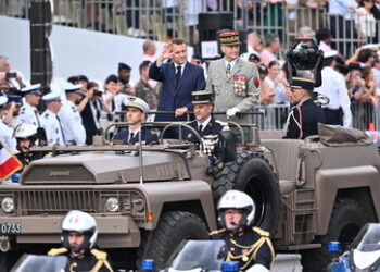 Prophezeiung zum Nationalfeiertag: Frankreich rechnet mit großem Krieg in Europa bis 2030