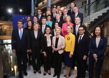 Unternehmensabgabe gefordert: EU will eigene Steuern erheben