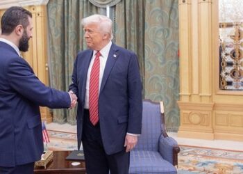 Washington streicht offiziell die syrische HTS von der Liste der ausländischen Terrorgruppen