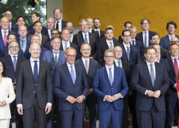 Wirtschaftspolitik als PR-Event: Merz verspricht etwas, das er nicht halten kann