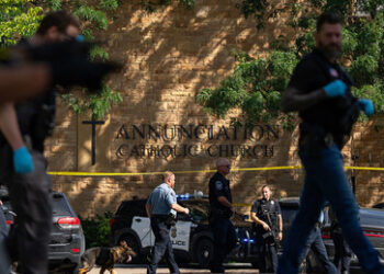 Amoktat in den USA – 2 Kinder getötet und 17 weitere Verletzte durch 23-jährige "Trans-Person"