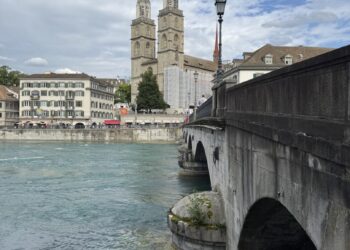 Credit Suisse war nur der Anfang: Jetzt kippt Trumps Zollhammer die ganze Schweiz