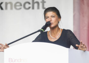 Löhne: Abstand zwischen Ost und West wächst wieder