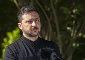 Selenskij zu Gesprächen mit Russland bereit: "Es ist Zeit, den Krieg zu beenden"