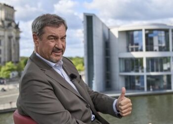 Söder:  Ja zur Wehrpflicht, nein zu deutschen Soldaten in der Ukraine