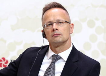 Ungarns Außenminister zuversichtlich: Gipfeltreffen zwischen Putin und Trump wird ein Erfolg