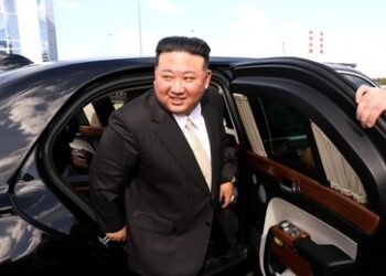 Abschreckung der USA: Kim Jong-un preist "Geheimwaffen" an