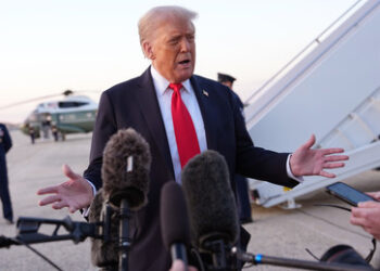 Bericht: Trump fordert von EU 100-Prozent-Zölle gegen China und Indien