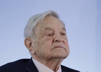Der Kampf beginnt: Donald Trump fordert George Soros heraus