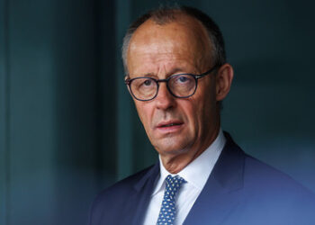 Die Tränen des Kanzlers Merz – Glaubwürdig oder inszeniert?