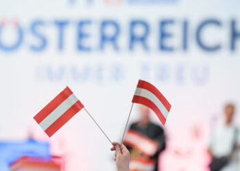 FPÖ: Keine Extrahilfen mehr für Asylwerberfamilien – Sparpaket beendet "falsche Anreize" im System