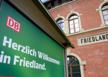 Friedland: Der Ausreisepflichtige, das Mädchen und die NGOs