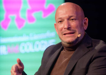 Israel: Schriftsteller fordert Landsleute zum "gewaltlosen Krieg" gegen Regierung Netanjahu auf