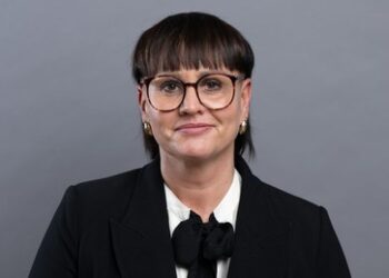 Linken-Politikerin: Chrupalla-Privatspende an Grundschule "demokratiefeindlich"