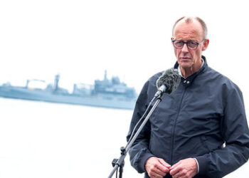 Merz mit provozierender Aussage: "Putin schwerster Kriegsverbrecher unserer Zeit"