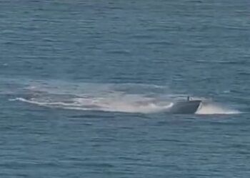 Russische Streitkräfte zerstören ukrainische Marinedrohnen (VIDEO)