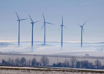 Umwelt-Schock: ZDF thematisiert toxischen Schrott beim Abbau von Windrädern
