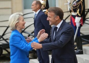 Von der Leyens Handy-Kommunikation erneut Gegenstand einer Untersuchung