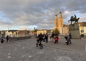 Zürich Hauptbahnhof an der Spitze Europas – Berlin-Gesundbrunnen am Ende
