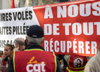 Zweite Proteststufe gegen Macrons Sozialabbau: Französische Gewerkschaften rufen zum Streik auf