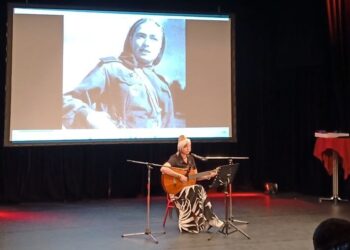 "Historische Wahrheit bewahrt" – Kulturmarathon im Theater Ost zum Ende des Zweiten Weltkriegs