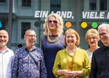 Causa Jurassica Parka ‒ Der "Dragqueen"-Pädophilie-Skandal aus der Hauptstadt