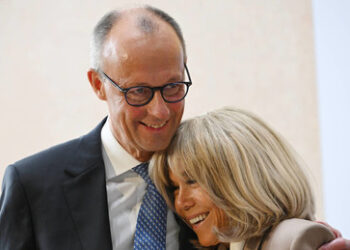 Festakt zur Einheit im äußersten Westen