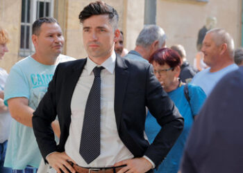 Gerichtsurteil in Wien: Erste Bank muss Martin Sellner Konto eröffnen