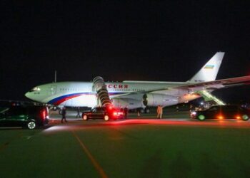 Gipfel: Ungarn ersucht andere Staaten, Durchflug von Putin zu gestatten