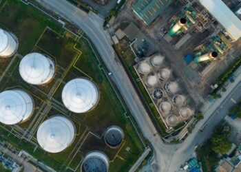 Iran entdeckt riesiges Gas- und Ölvorkommen: Förderung könnte in 40 Monaten starten