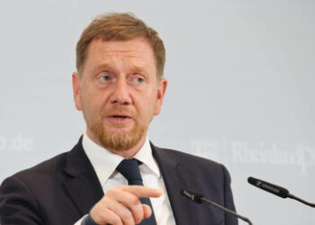 Kretschmer: "Bundespolitik hat die dramatische wirtschaftliche Situation nicht verstanden"