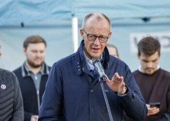 Merz legt nach: AfD stelle alles infrage, "was Deutschland stark gemacht hat"